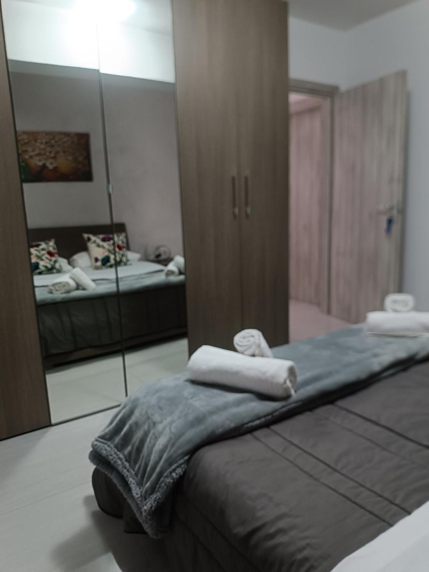 Sweety House Bed & Breakfast San Giovanni Gemini Exterior foto